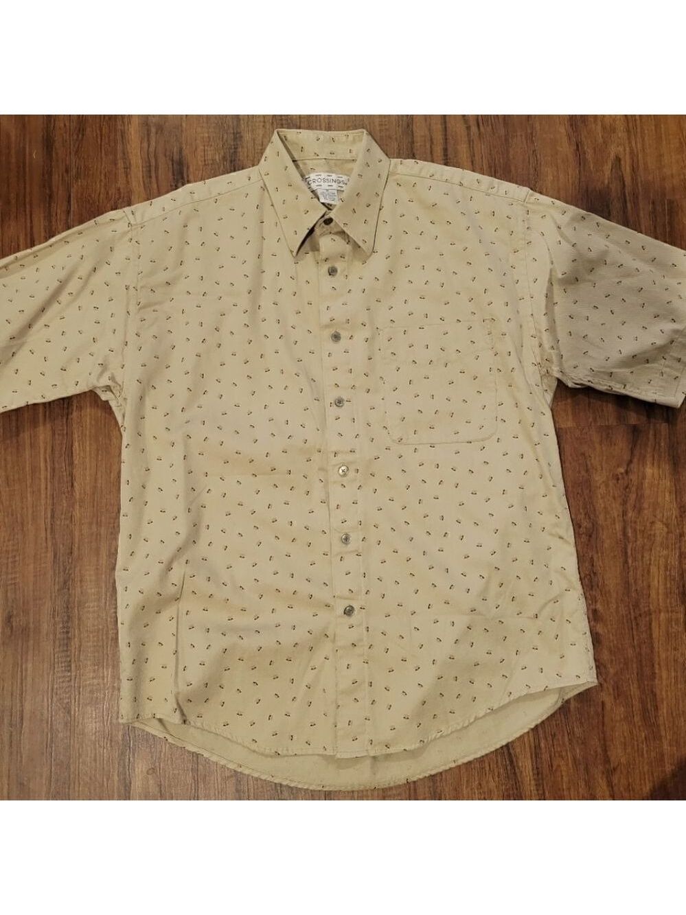 Crossings casual button up shirt tan size Medium 15.5 around neck